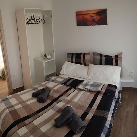 Seaview Deluxe Apartments סלוניקי מראה חיצוני תמונה