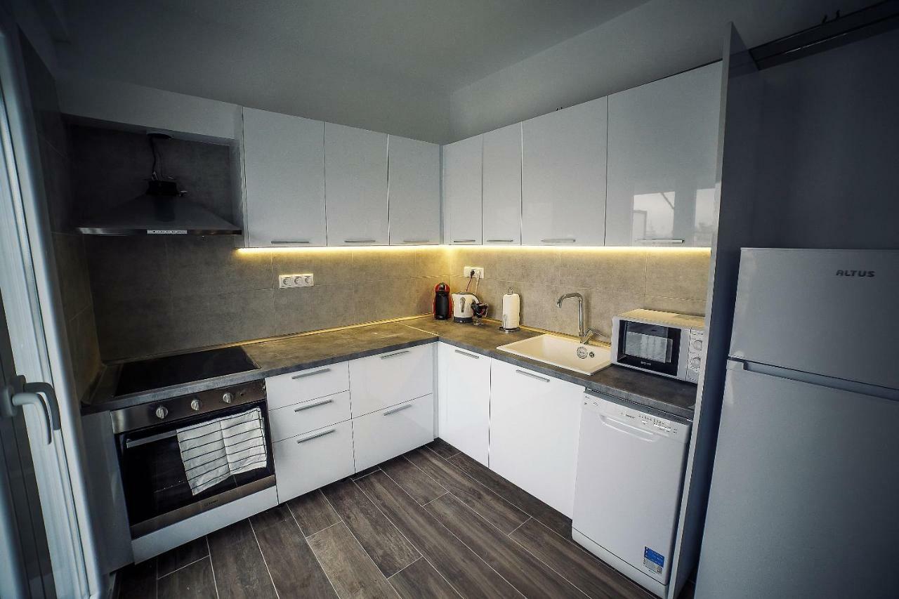Seaview Deluxe Apartments סלוניקי מראה חיצוני תמונה