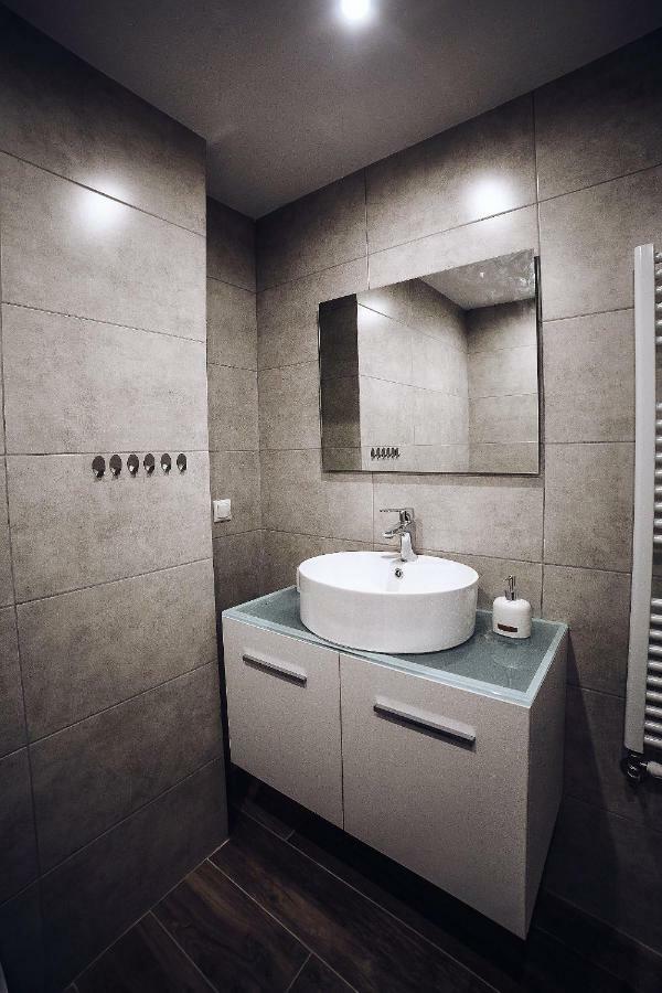 Seaview Deluxe Apartments סלוניקי מראה חיצוני תמונה