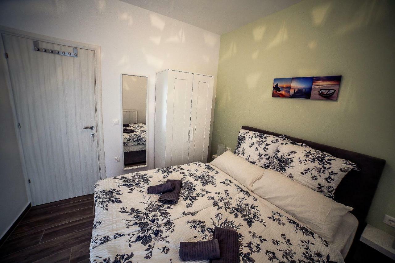 Seaview Deluxe Apartments סלוניקי מראה חיצוני תמונה